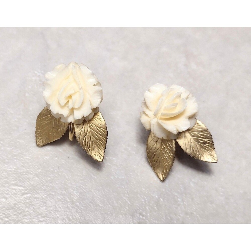 Vintage 12k Gold GF Carved Bovine Rose Earrings Antique Romance